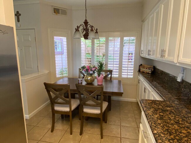 Building Photo - 11366 Via Rancho San Diego
