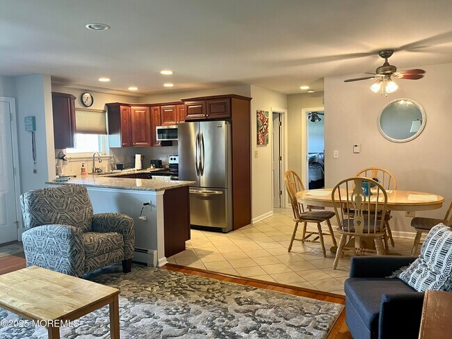 Building Photo - 187 Wharfside Dr