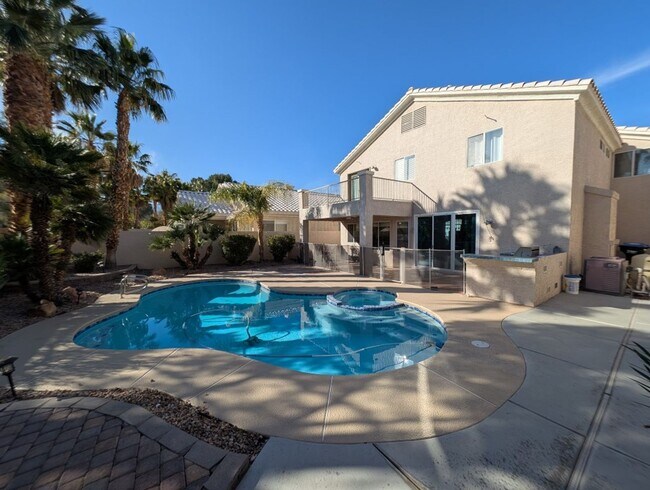 Building Photo - 8121 Riviera Beach Dr