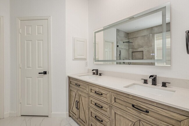 Building Photo - 4608 Temecula Creek Trail