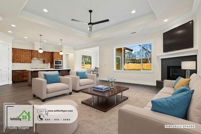 Building Photo - 2836 River Dr