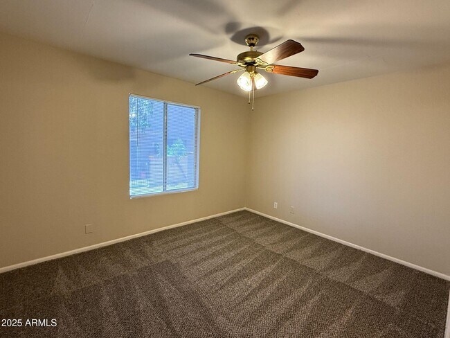 Building Photo - 14652 Yerba Buena Way
