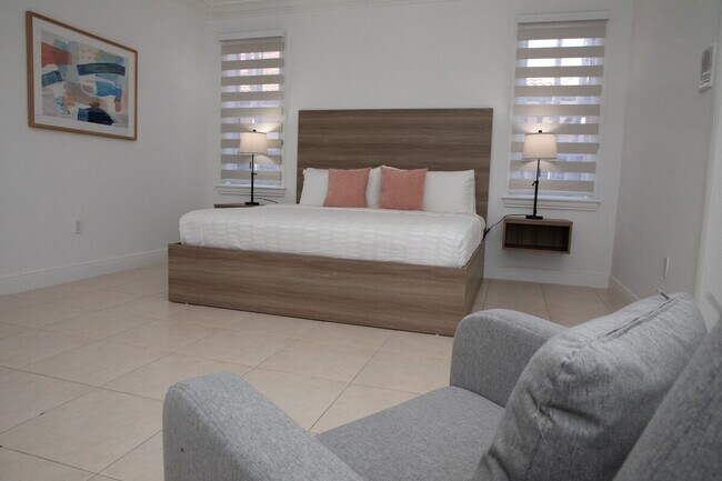 Building Photo - 14361 SW 31st St