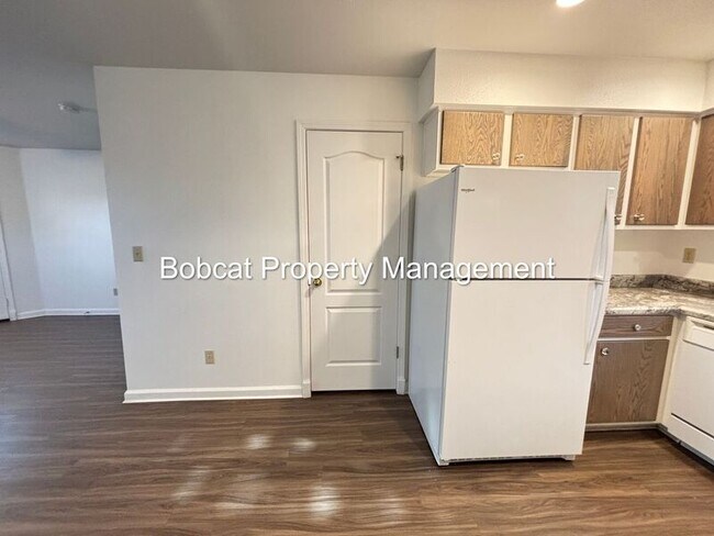 Building Photo - 1407 Mission St