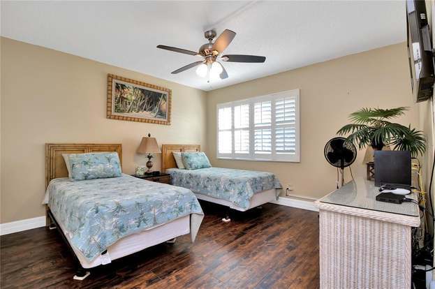 Building Photo - 1610 Islamorada Blvd