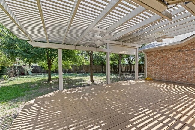 Building Photo - 10117 Coleus Cove