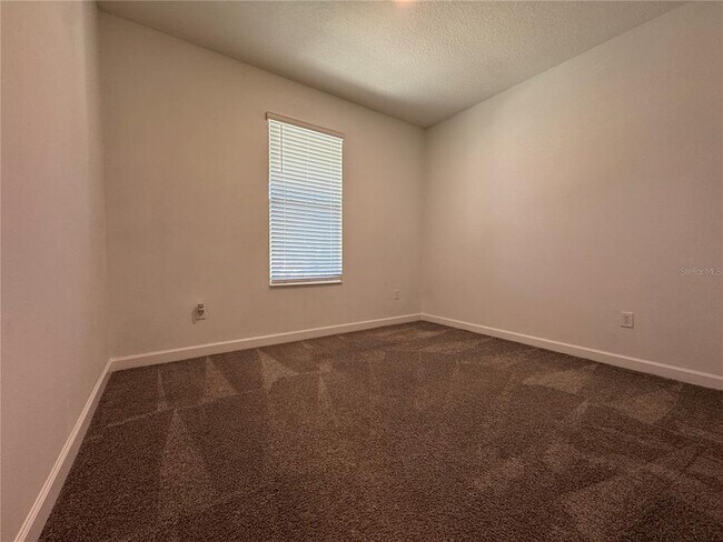 Building Photo - 9161 Cut Shot Dr