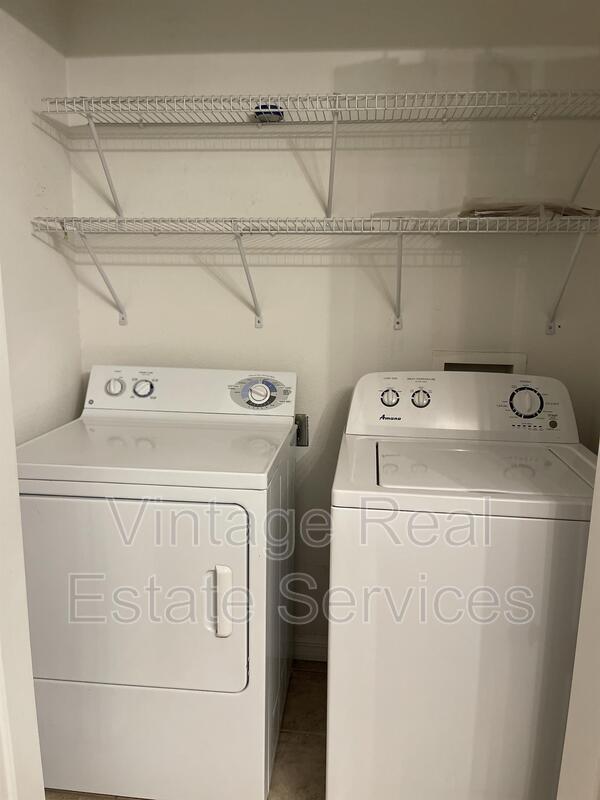 Building Photo - 10806 Brickside Ct