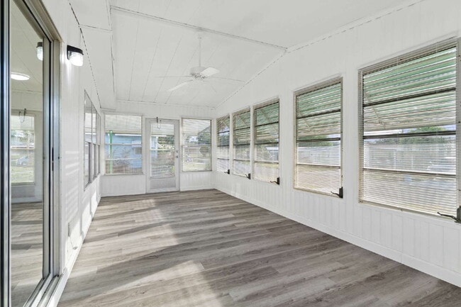 Building Photo - Charming Updated Home Near Spanish Springs in The Villages