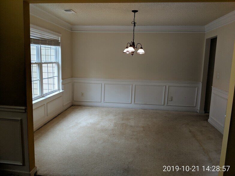 Dining room - 3491 Tackett Rd