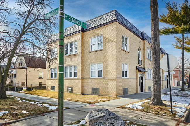 Primary Photo - 5701 W Seminole St
