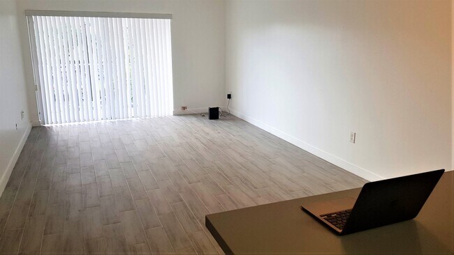 Building Photo - 7727 SW 86th St