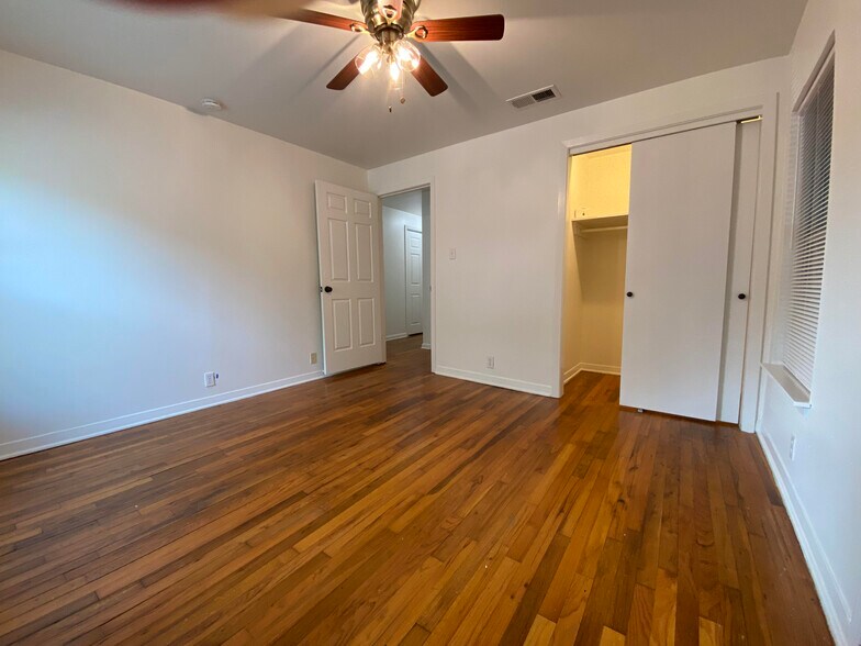 Bed 2 Lighted Closet - 1410 Ulit Ave