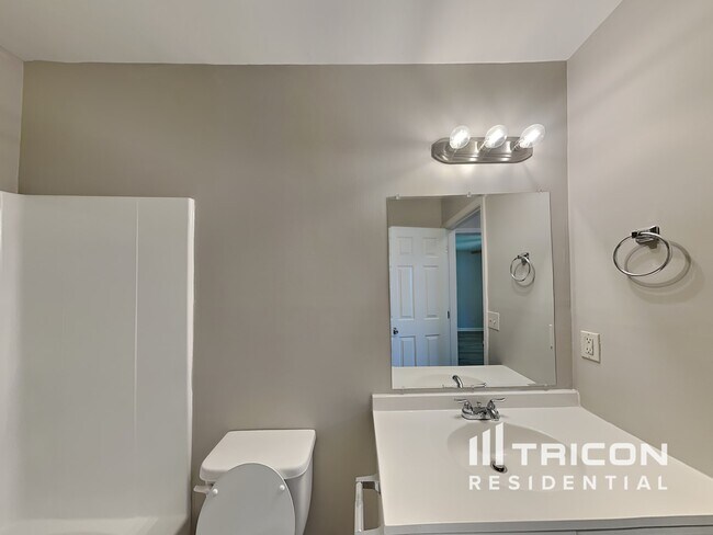 Building Photo - 209 Petworth Drive Columbia SC