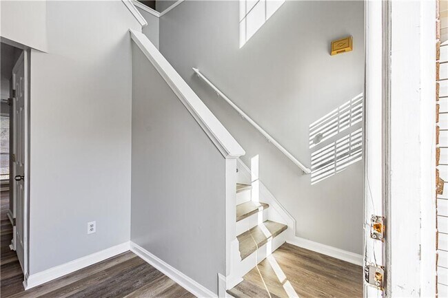 Building Photo - 7005 Magnolia Park Ln NW