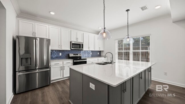 Building Photo - 4604 Casablanca Dr