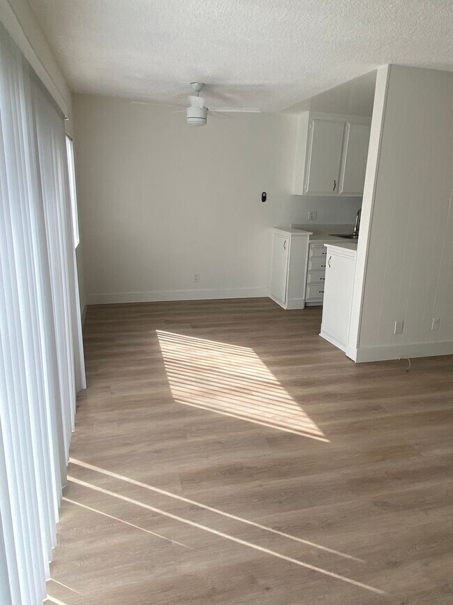 Interior Photo - Brockton 05-LA