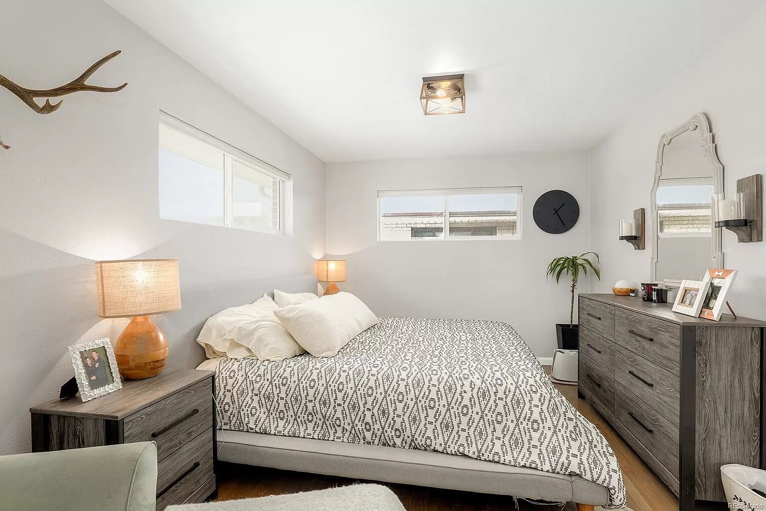 Primary bedroom - 3520 Elm St