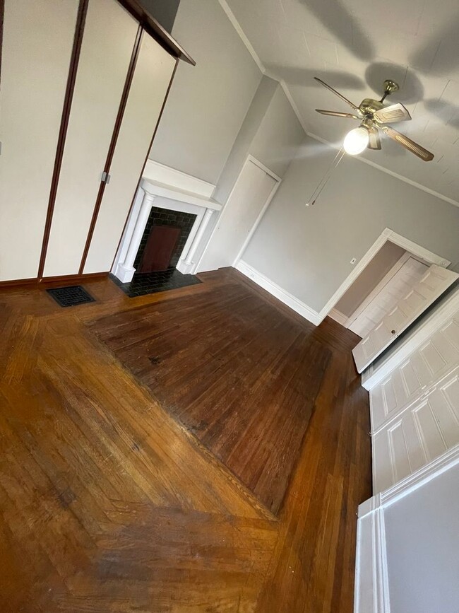 Building Photo - 803 Ohio River Blvd