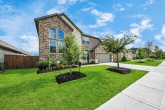 Building Photo - 21130 Almaco Dr