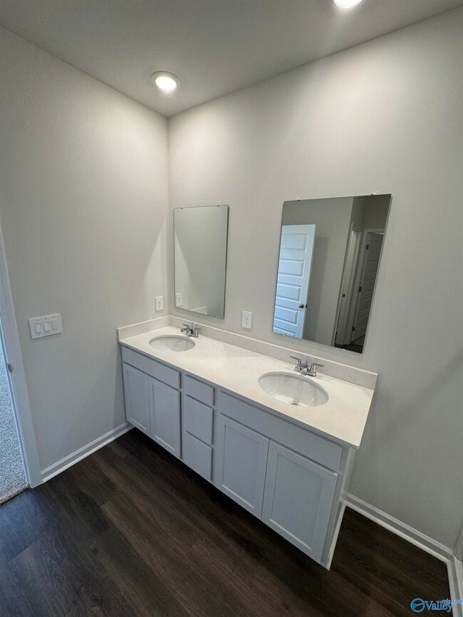 Building Photo - 115 Betty Williams Dr