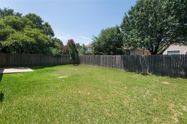Building Photo - 505 Paseo Grand Dr