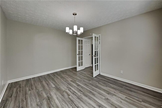 Building Photo - 105 Meadow Crest Ct
