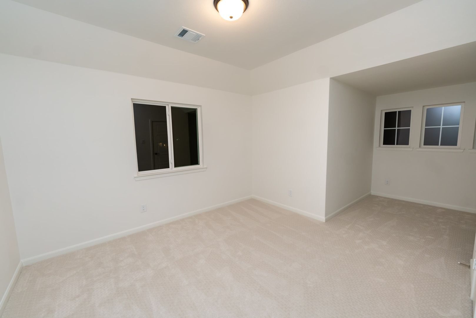 Building Photo - 1720 Sangallo Ln