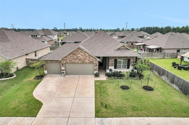 Building Photo - 31411 Raleigh Creek Dr