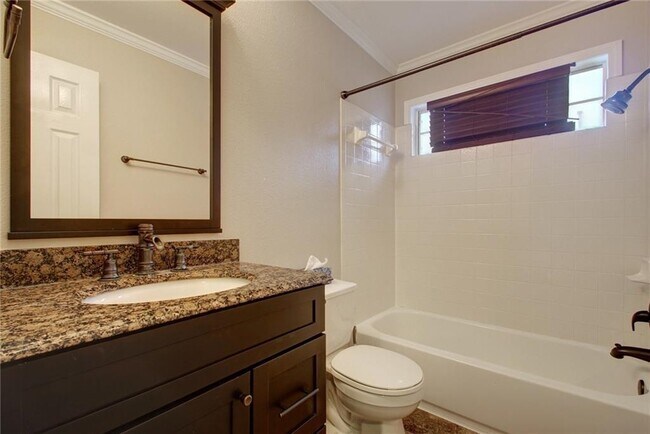 Building Photo - 14333 Teacup Ln