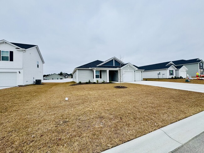 Building Photo - 1024 Kinness Dr