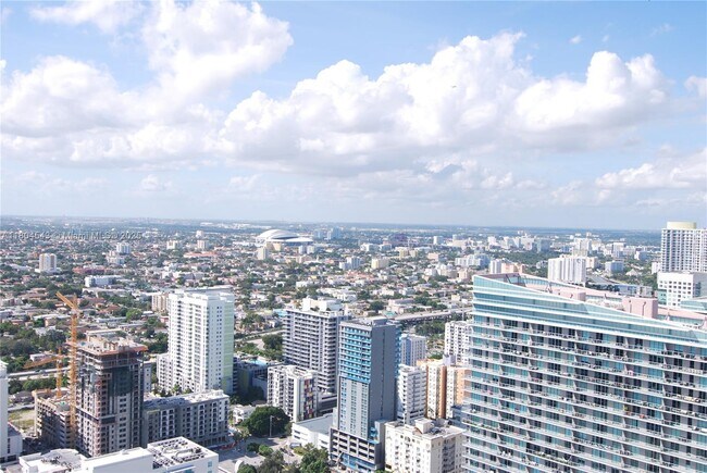 Building Photo - 1300 S Miami Ave