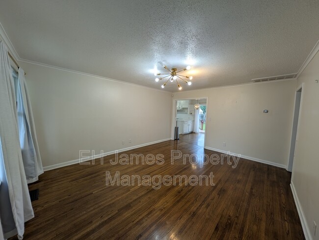 Building Photo - 3503 E 30th Pl