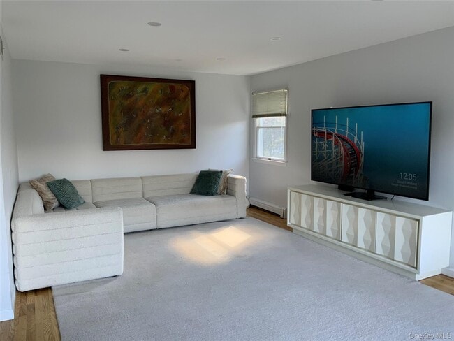 Building Photo - 106 Madison Rd