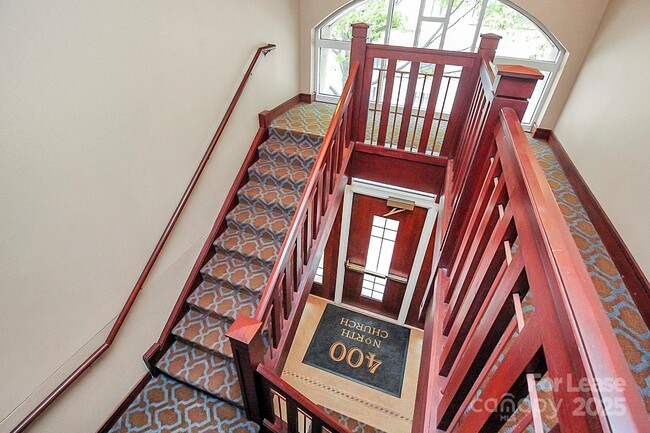 Building Photo - 400 N Church St