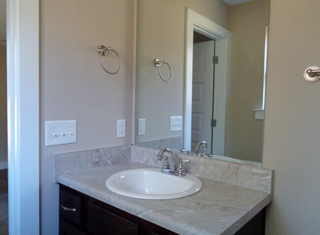 Building Photo - Home For Rent Vance, AL - COMING SOON!