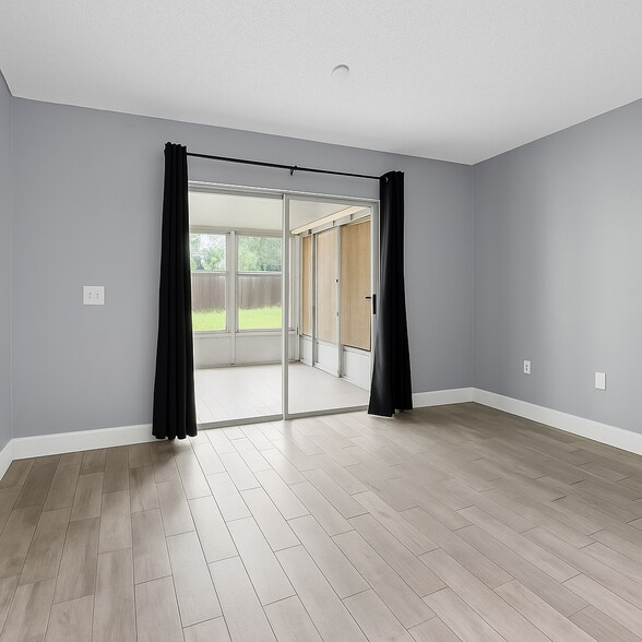 Building Photo - 5569 Lafayette Park Dr N