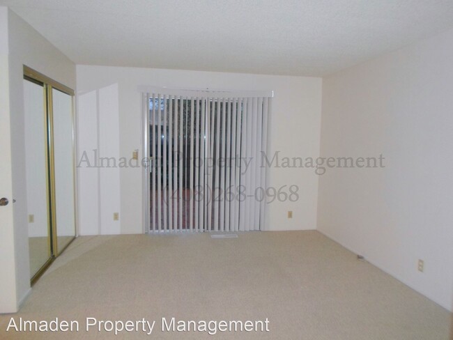Building Photo - 4 br, 2 bath House - 5358 Pecan Blossom Drive