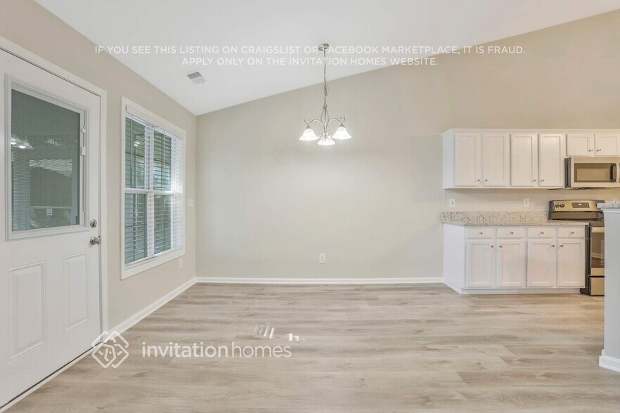 Building Photo - 236 Berkley Dr