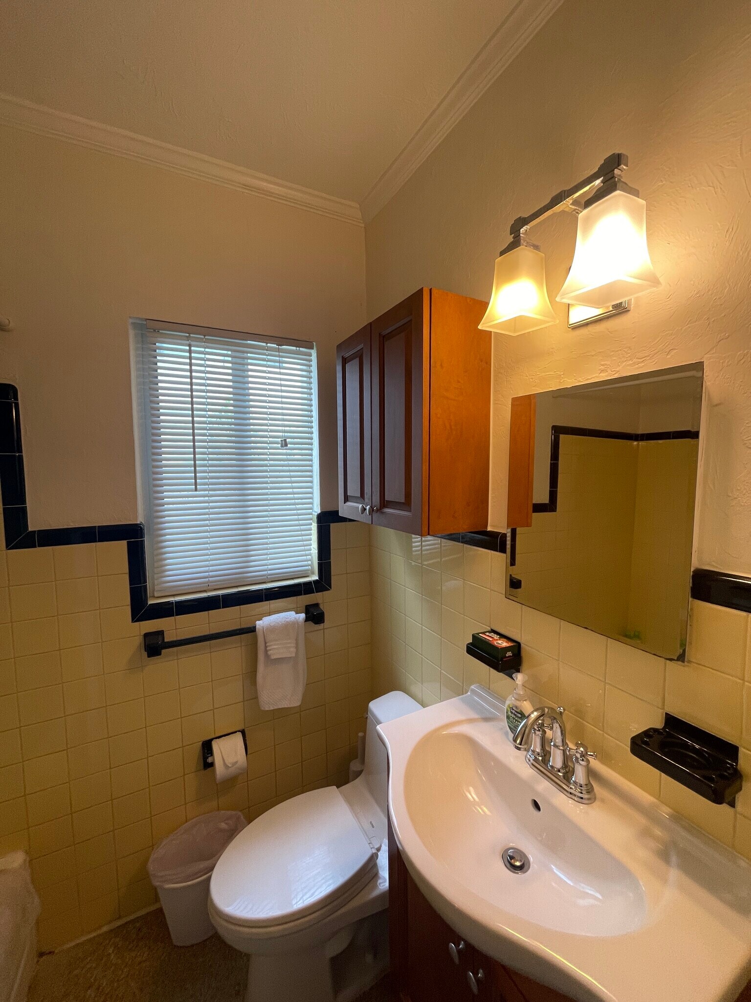 Building Photo - 88 S Ocean Blvd