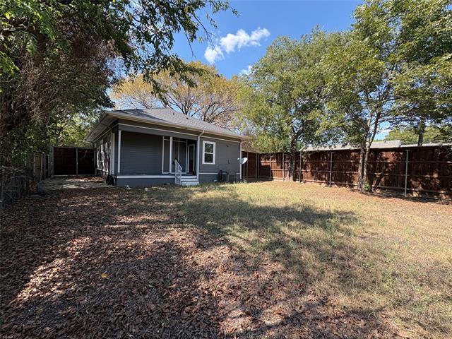 Building Photo - 508 N Dallas Ave