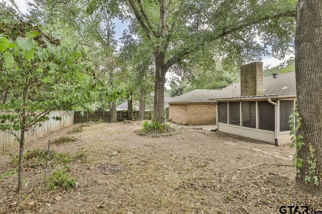 Building Photo - 1823 Picadilly Pl