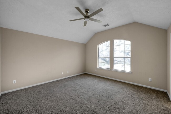 Building Photo - 13952 Buckskin Dr