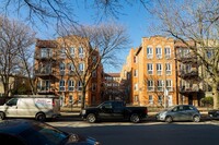 Building Photo - 1638 W Greenleaf Ave