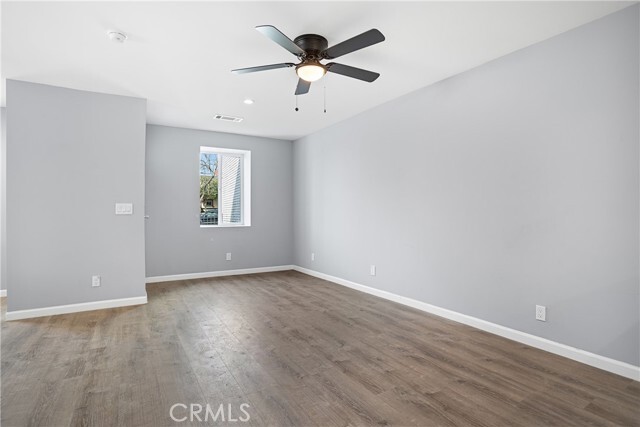 Building Photo - 6342 Pickering Ave