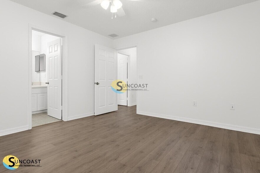 Building Photo - 61 Raleigh Dr