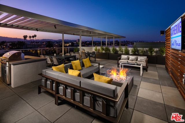 Building Photo - 800 Colorado Ave