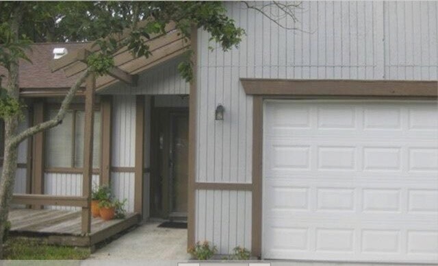 Building Photo - 8418 Bottlebrush Ct
