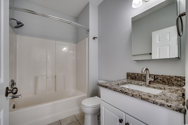 Building Photo - 5801 Oyster Catcher Dr