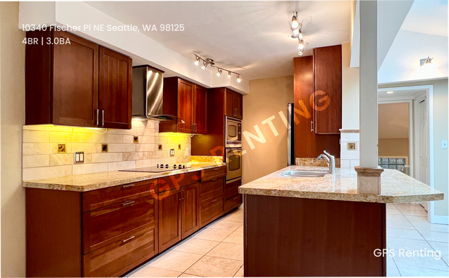 Building Photo - 10340 Fischer Pl NE